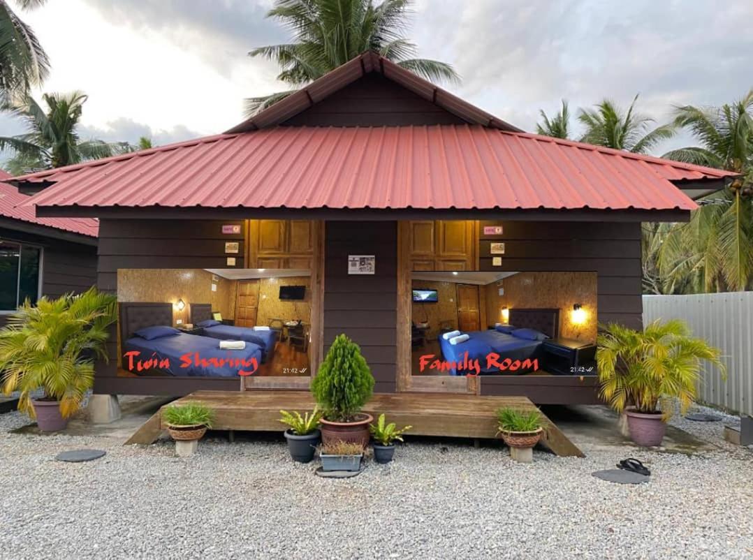 Homestay Umbai Kelana Merlimau エクステリア 写真