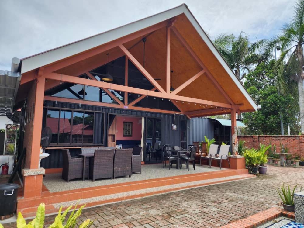 Homestay Umbai Kelana Merlimau エクステリア 写真