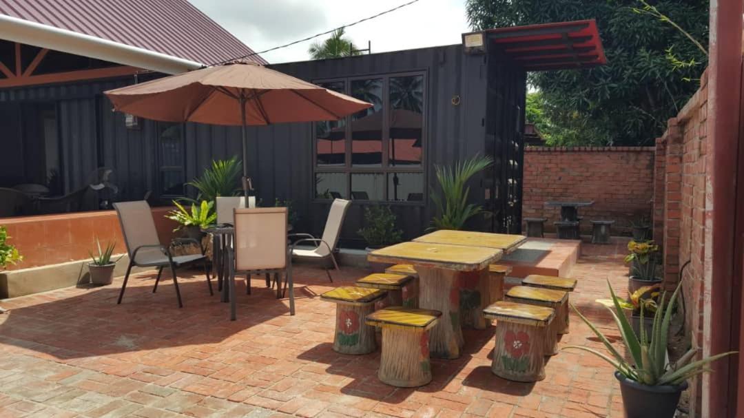 Homestay Umbai Kelana Merlimau エクステリア 写真