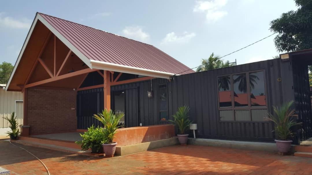 Homestay Umbai Kelana Merlimau エクステリア 写真
