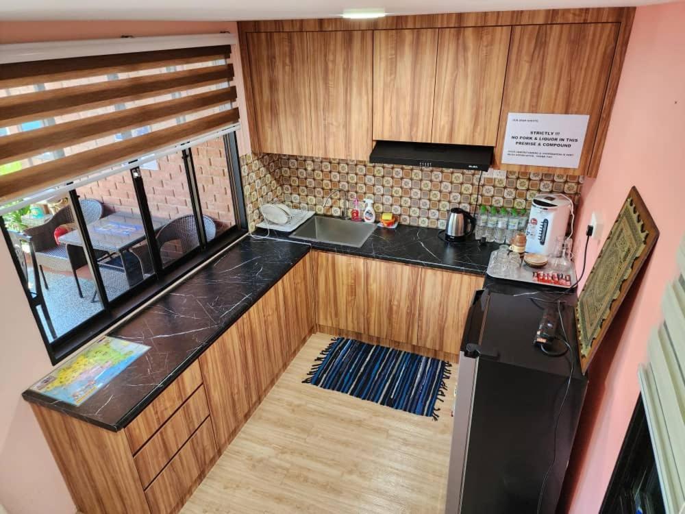 Homestay Umbai Kelana Merlimau エクステリア 写真